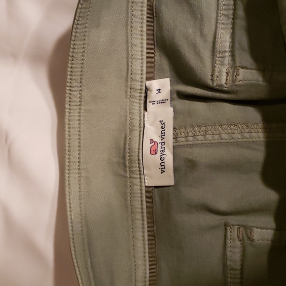 Vineyard Vines Utility Skirt Olive- 14 - Picture 3 of 3